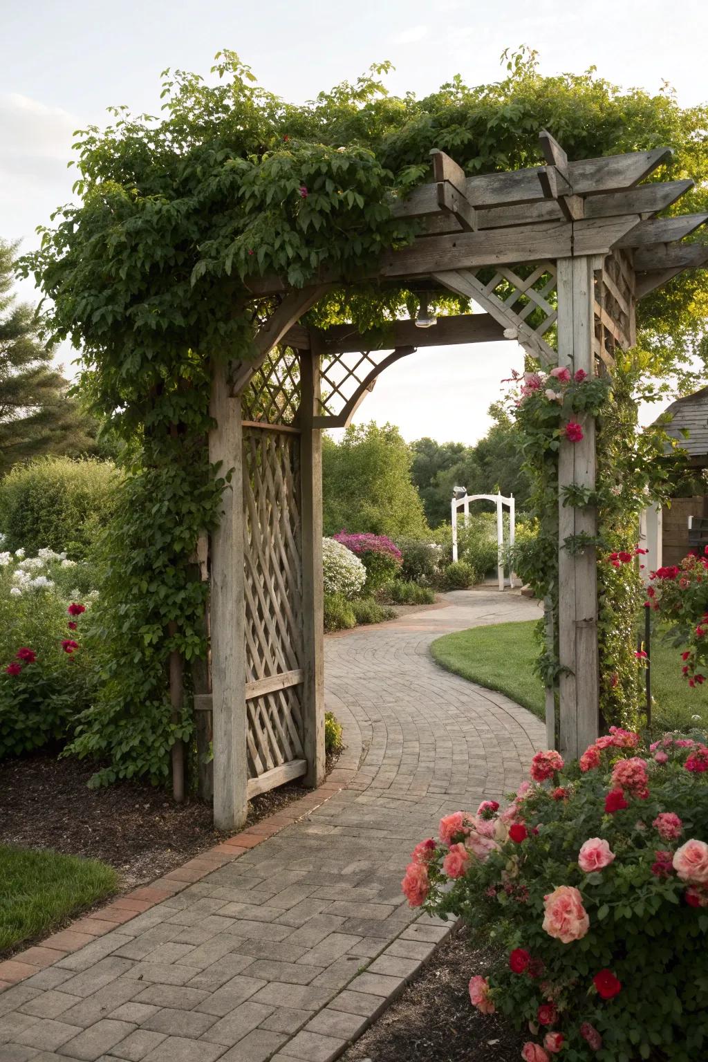 An arch welcomes you into a beautifully designed side garden.